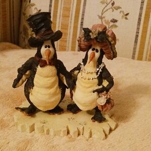 Boyds Bears Penguin Couple Figurine